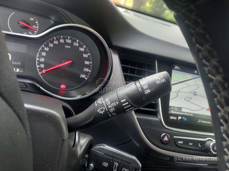 Opel Crossland X  1.5 HDI/NAV/LED