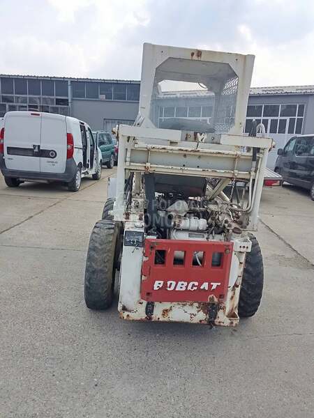Bobcat Clark 611