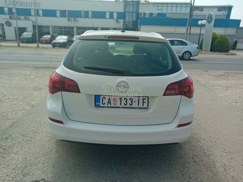 Opel Astra J 1.7 cdti