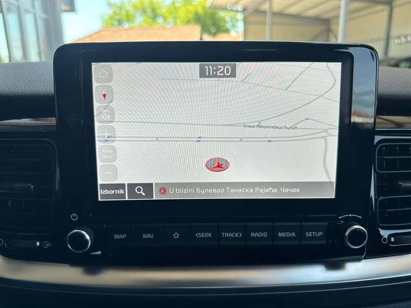 Kia Stonic 1.2 LX PLUS