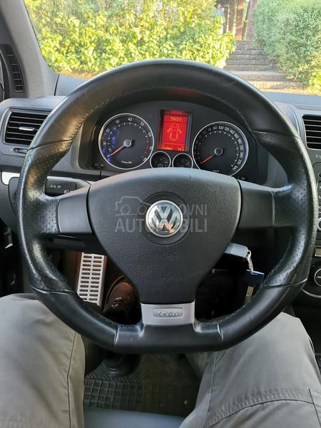 Volkswagen Golf 5 GTI