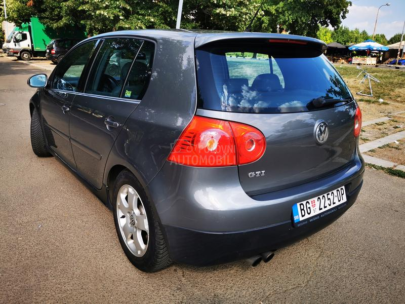 Volkswagen Golf 5 GTI