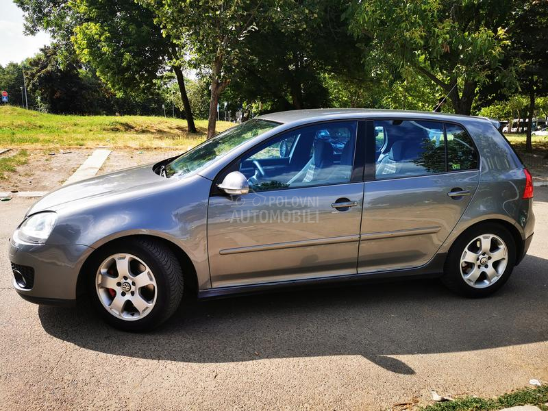 Volkswagen Golf 5 GTI