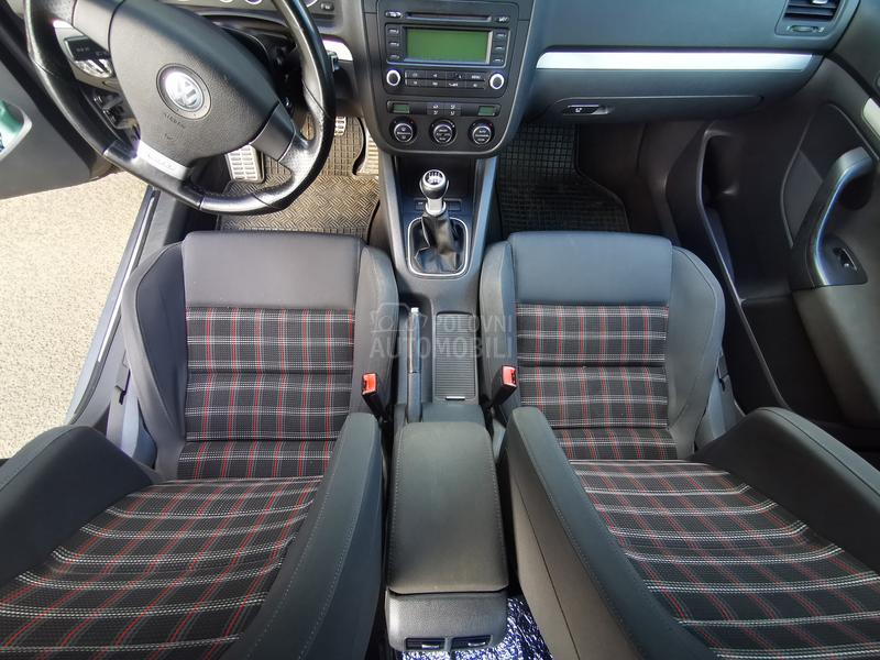 Volkswagen Golf 5 GTI