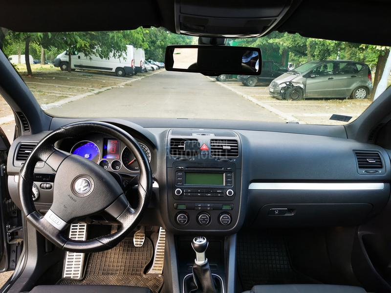 Volkswagen Golf 5 GTI