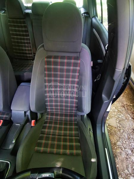 Volkswagen Golf 5 GTI