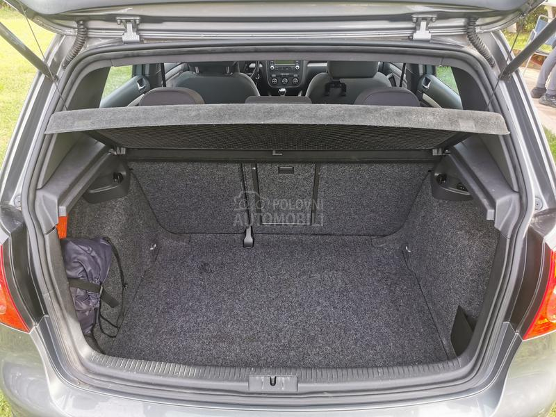 Volkswagen Golf 5 GTI