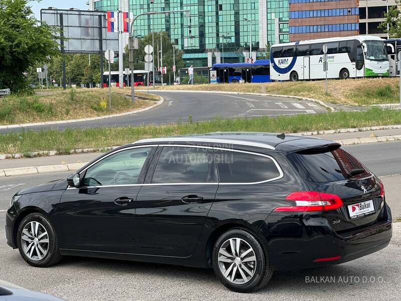 Peugeot 308 1.5 HDI/ALLURE/NAV