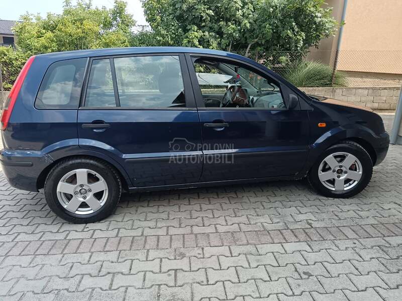 Ford Fusion 
