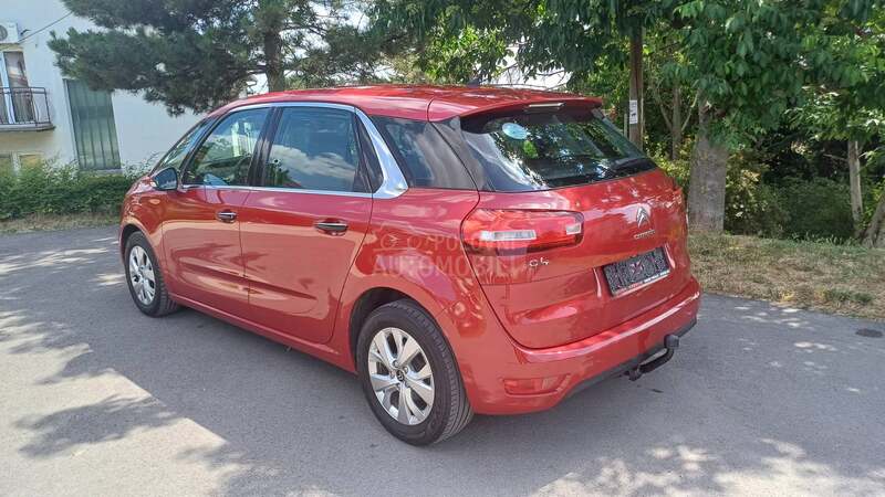 Citroen C4 Picasso 1.6 atraction nov