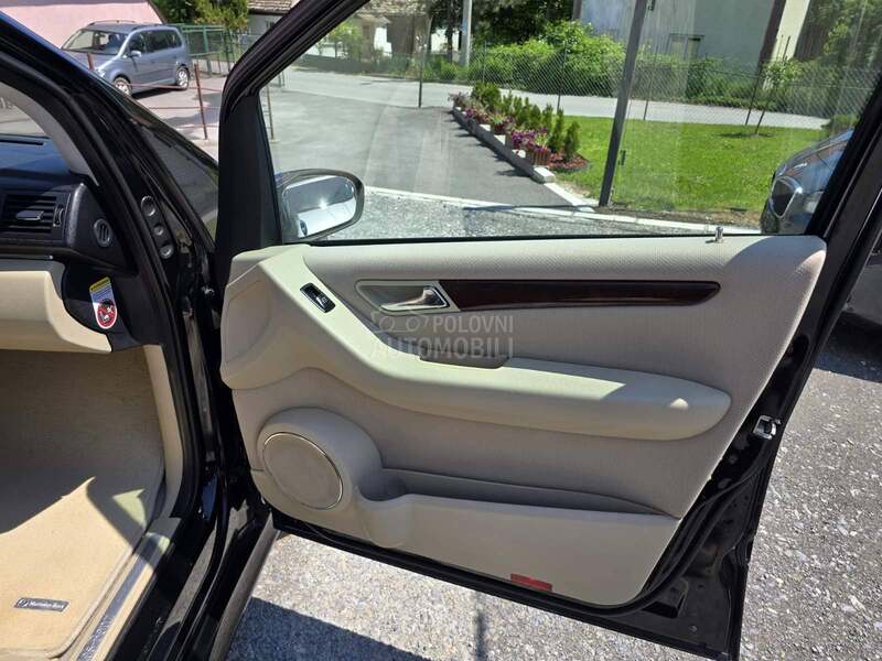 Mercedes Benz B 170 1.7b. dobar