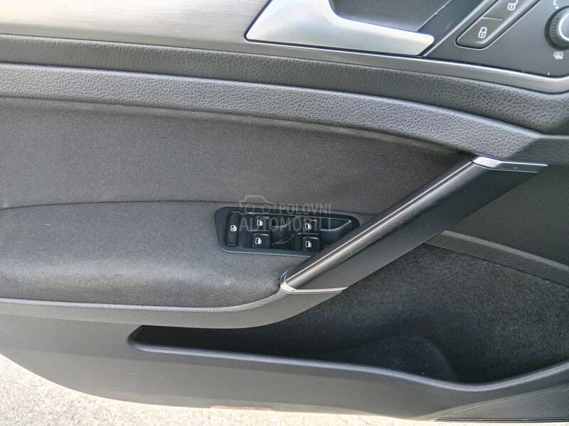 Volkswagen Polo polo 1.0mpi