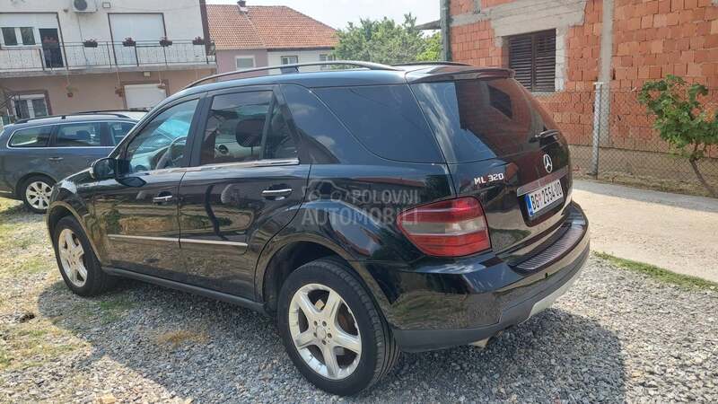 Mercedes Benz ML 280 