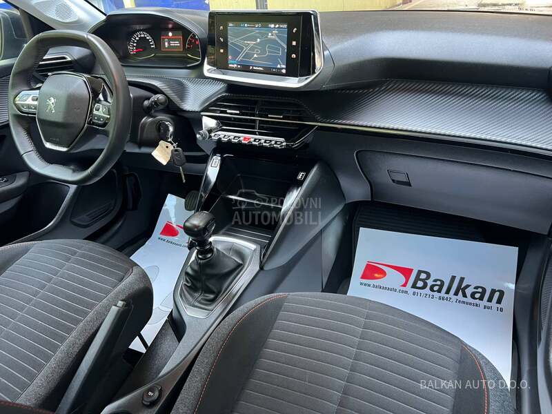 Peugeot 208 1.5 HDI/NAV/LED