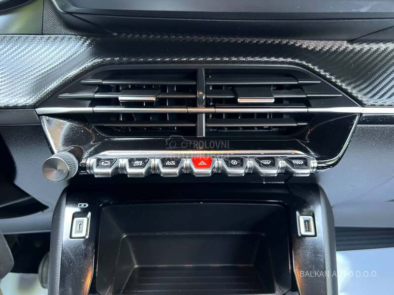 Peugeot 208 1.5 HDI/NAV/LED
