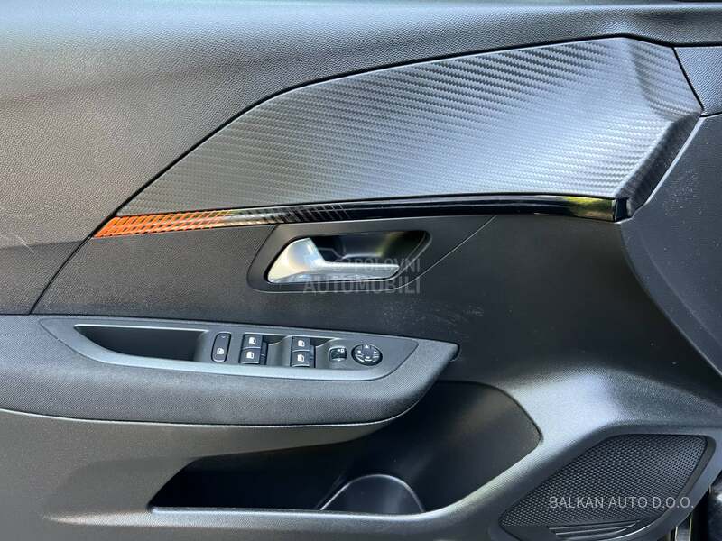 Peugeot 208 1.5 HDI/NAV/LED
