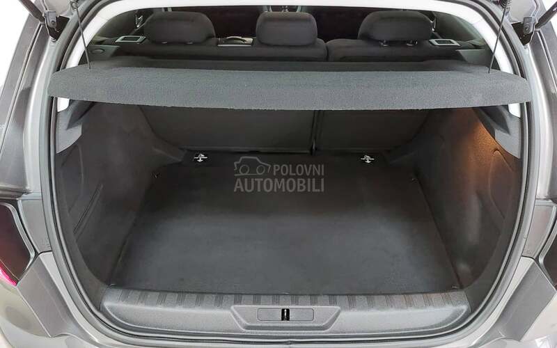 Peugeot 308 1.5 HDI STYLE