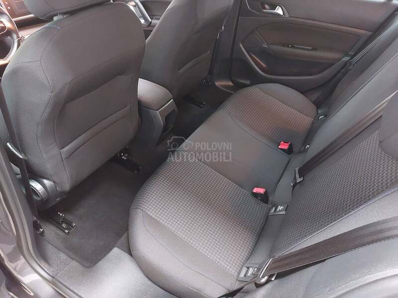 Peugeot 308 1.5 HDI STYLE