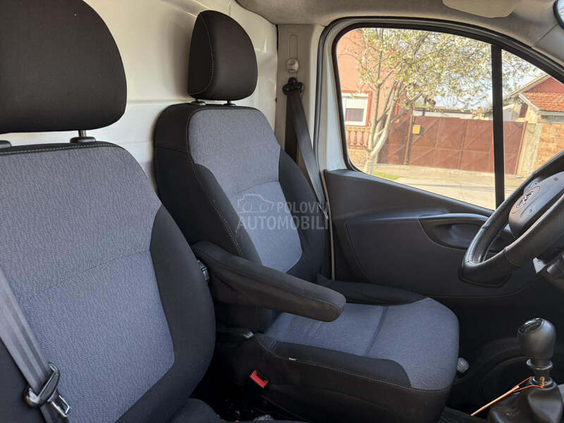 Opel Vivaro 1.6 BiTurbo LONG