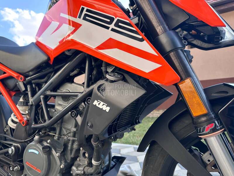 KTM Duke 125