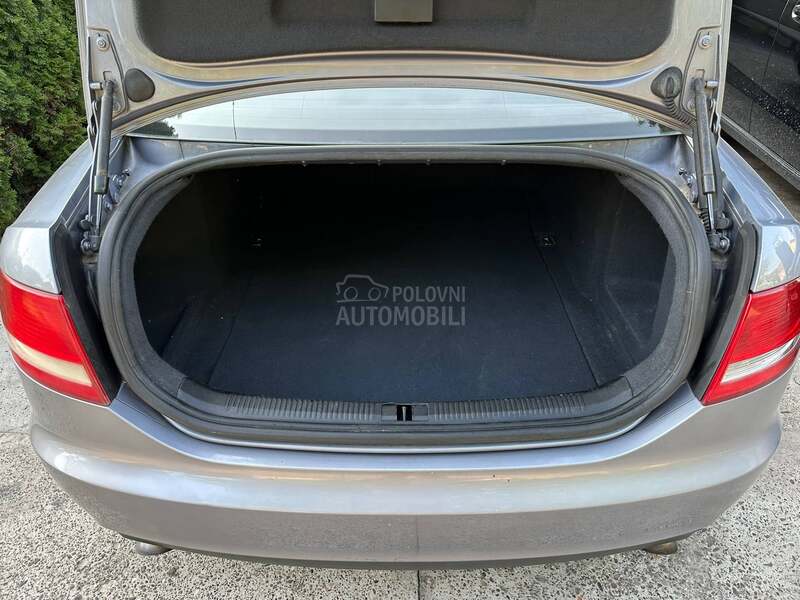 Audi A6 2.0 Tdi Ful Stanje