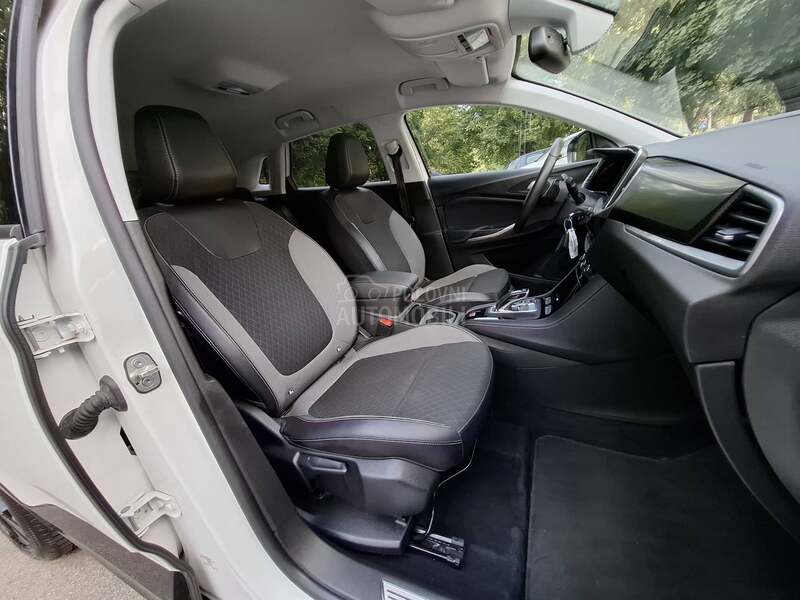 Opel Grandland X GS LINE AT8 SPORT