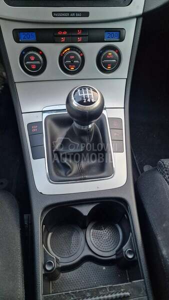 Volkswagen Passat B6 high line