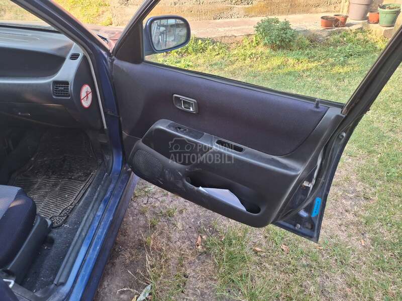 Daihatsu Sirion 1.3
