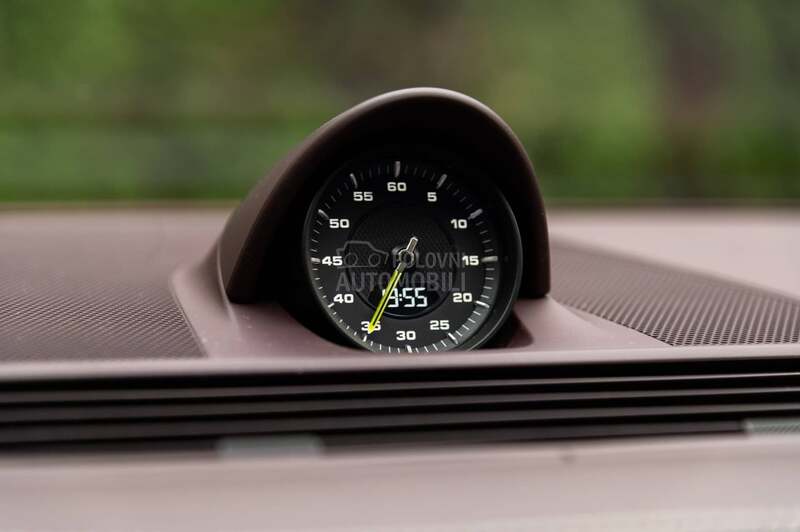 Porsche Panamera TURBO S/E-HYBRID