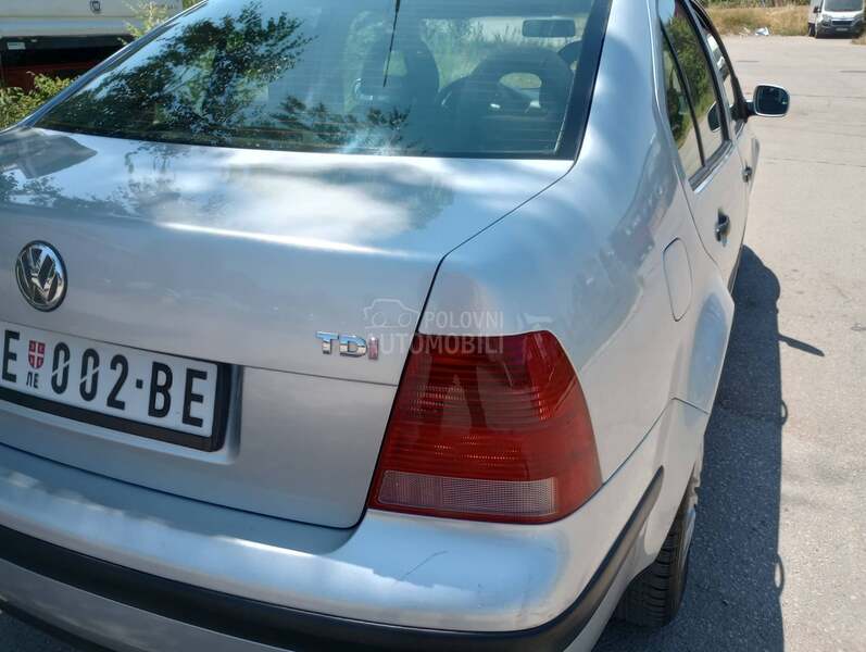 Volkswagen Bora 1.9 TDI /BASIS/