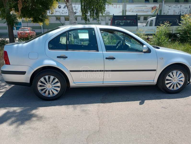 Volkswagen Bora 1.9 TDI /BASIS/