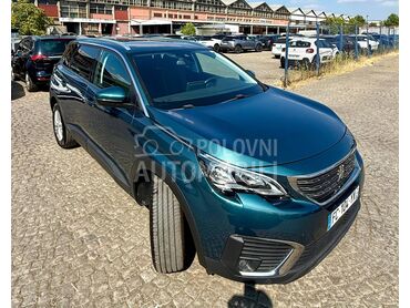Peugeot 5008 1.2I Bussines