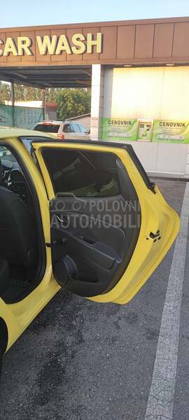 Renault Clio 0.9 Limited 7