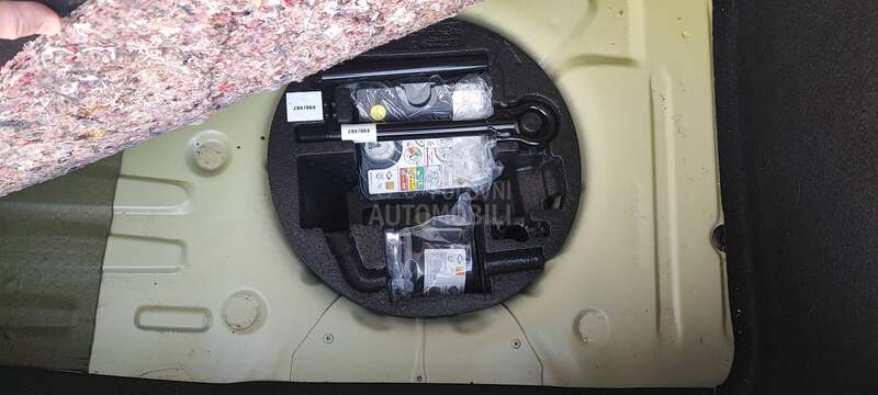 Renault Clio 0.9 Limited 7