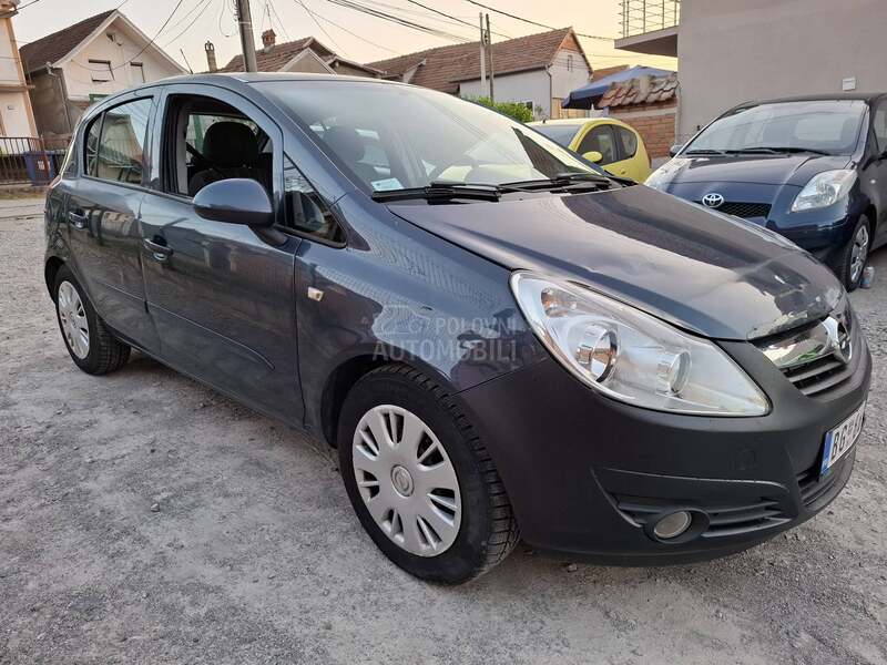 Opel Corsa D 1.2b 5.vr clima tng
