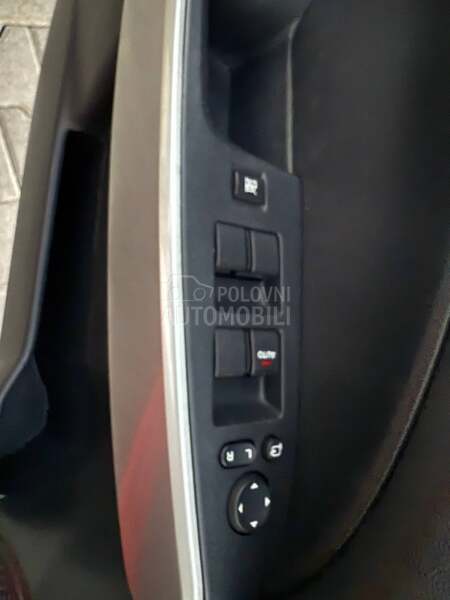 Mazda 2 1.3i
