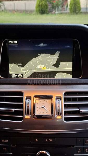 Mercedes Benz E 200 