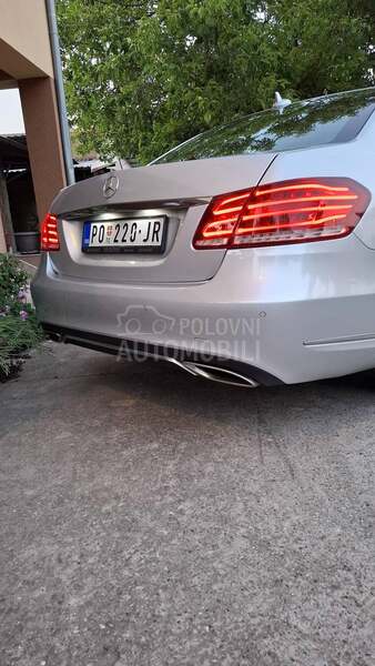 Mercedes Benz E 200 