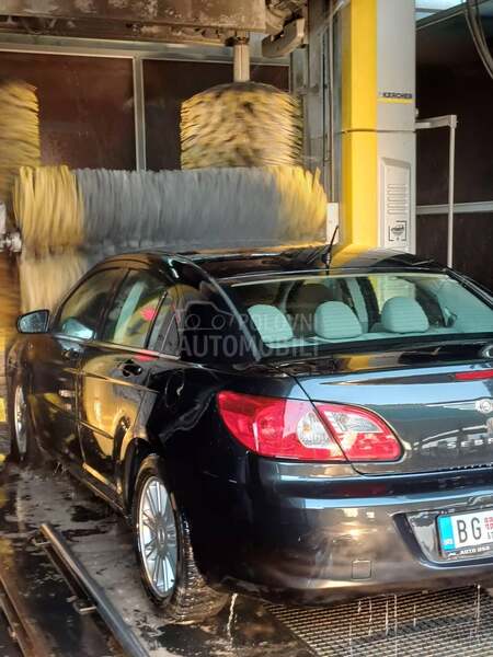 Chrysler Sebring b