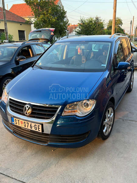 Volkswagen Touran 1.4