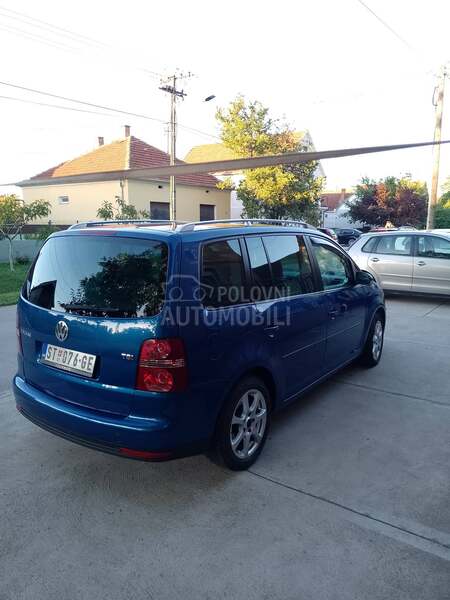Volkswagen Touran 1.4