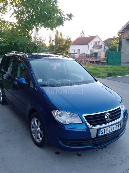 Volkswagen Touran 1.4