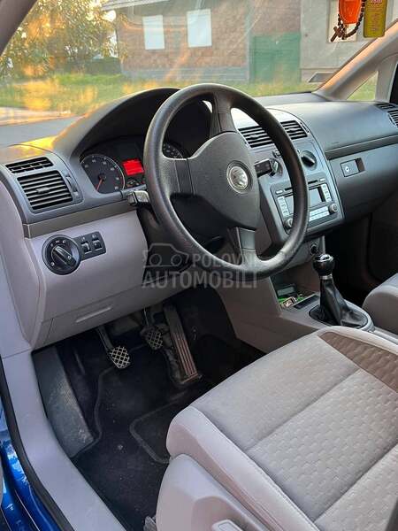 Volkswagen Touran 1.4