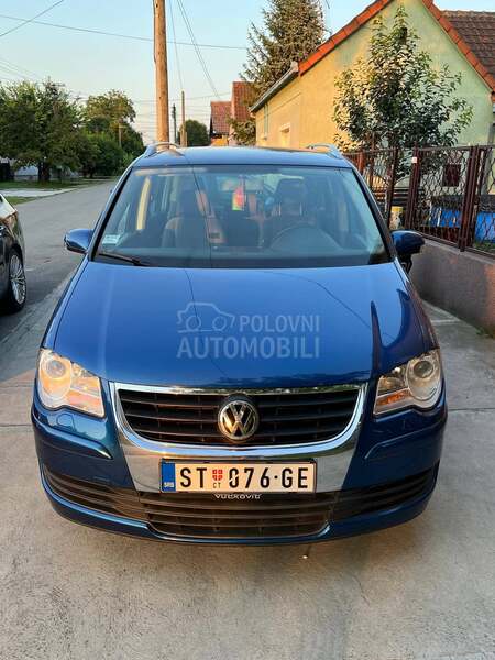 Volkswagen Touran 1.4
