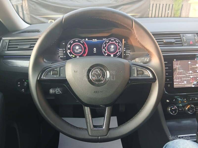 Škoda Superb 2.0 TDI STYLE