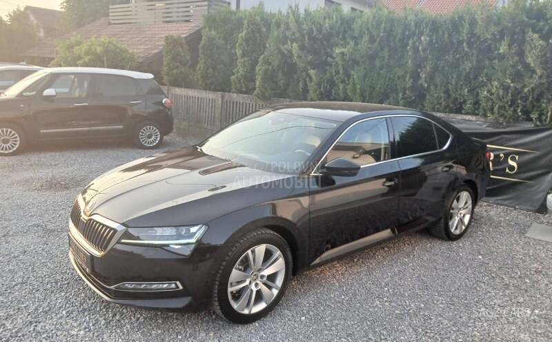 Škoda Superb 2.0 TDI STYLE