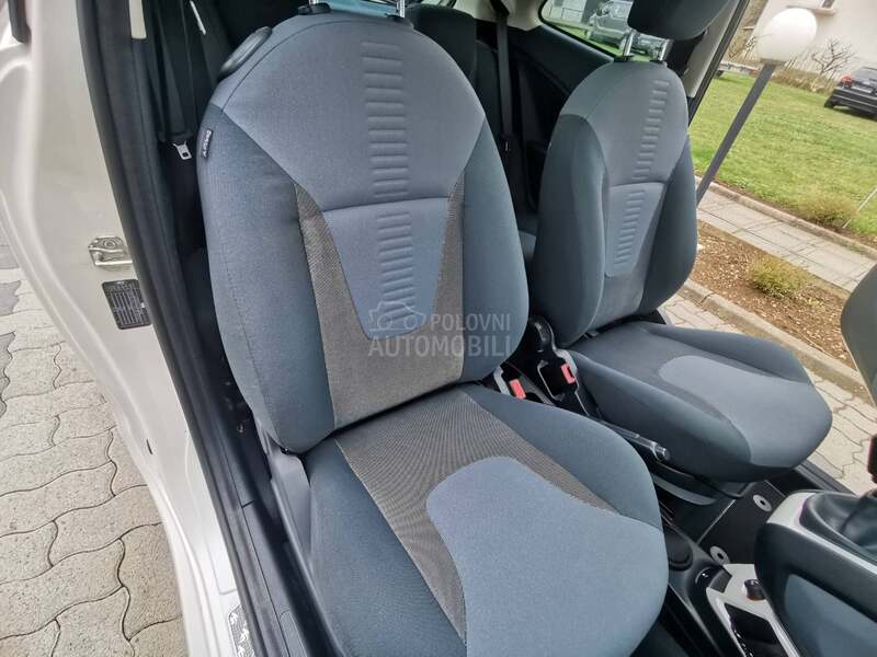 Ford Ka 1.2 PERLA PANO