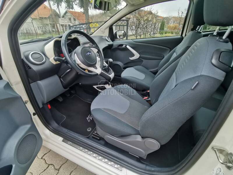 Ford Ka 1.2 PERLA PANO