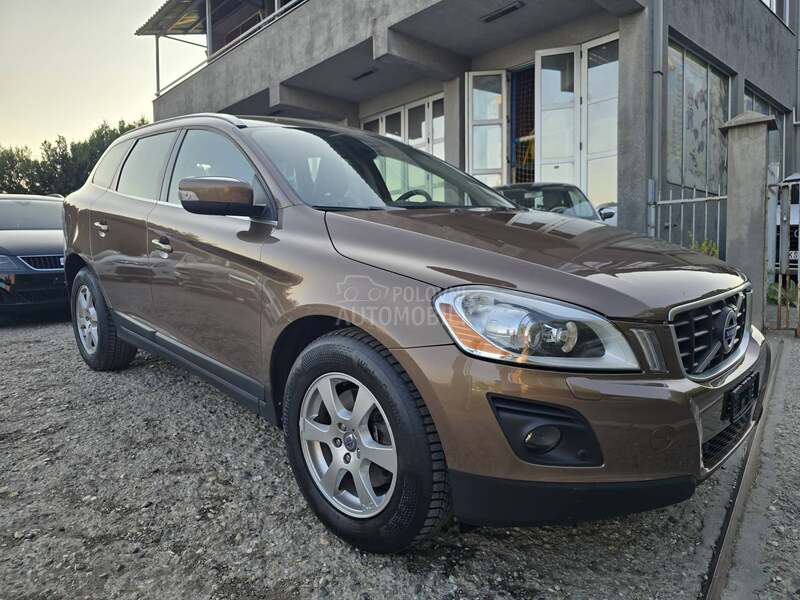 Volvo XC60 D5 AWD CH