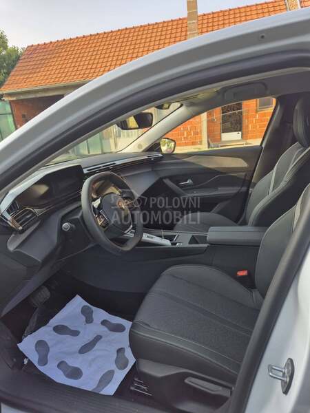 Peugeot 408 ALLURE